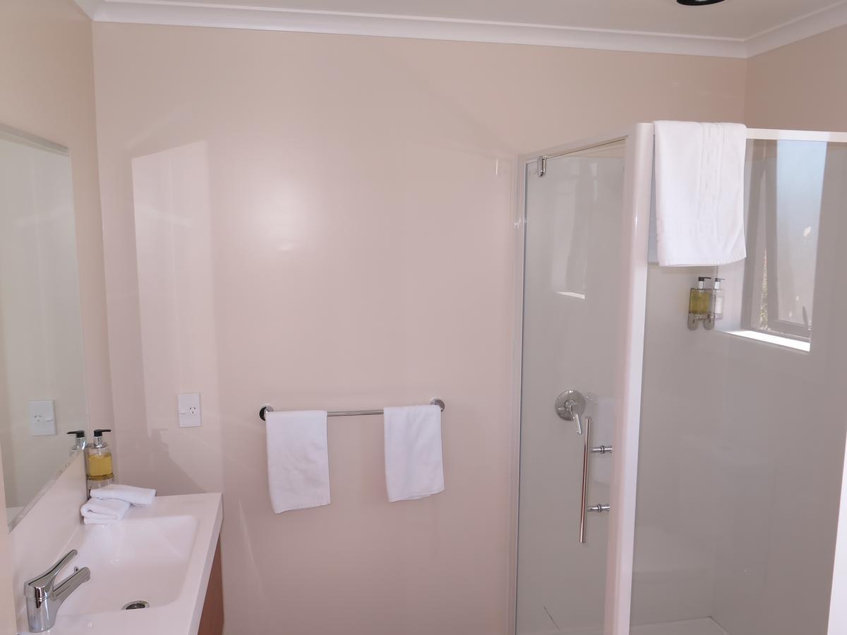 Wheels And Reels Accommodation Mossburn Bagian luar foto
